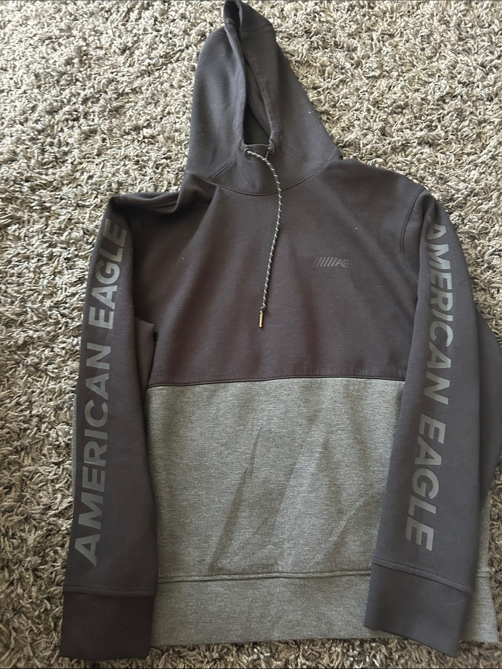 American Eagle Outfitters Two-Tone Charcoal & Gray Hooded Pullover